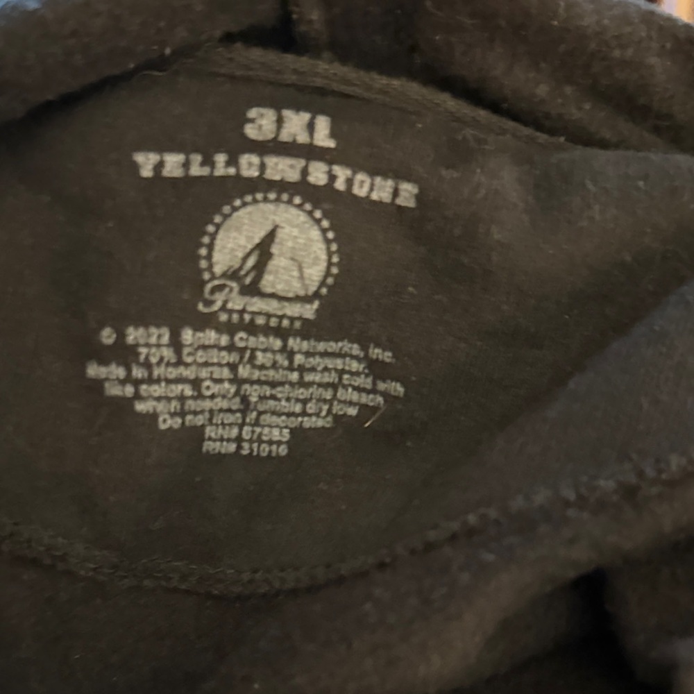 Yellowstone Dutton Ranch Black Hoodie with Distressed Gold Logo - Picture 2 of 2